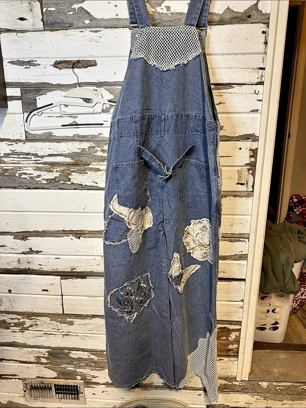 POL Denim Multi Denim Overalls in Blue & White Size Medium ((014 - Picture 9 of 14